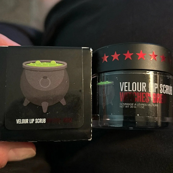 New Jeffree Star velour lip scrub -witches brew - Picture 2 of 2